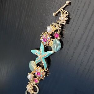 Colorful Seashell Bracelet Bracelet